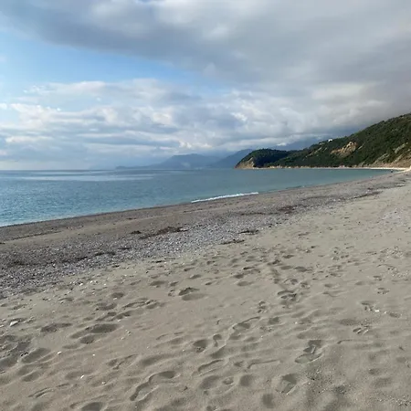 컨트리하우스 Rosemary House Sarandë