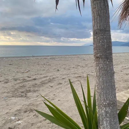 Rosemary House Sarandë